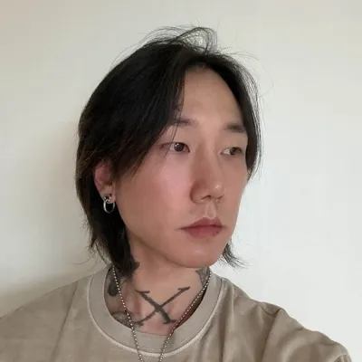 鼻の再手術で垂れた鼻先を矯正し、ラインを改善