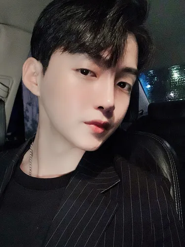 [男性] グッス - 輪郭、鼻