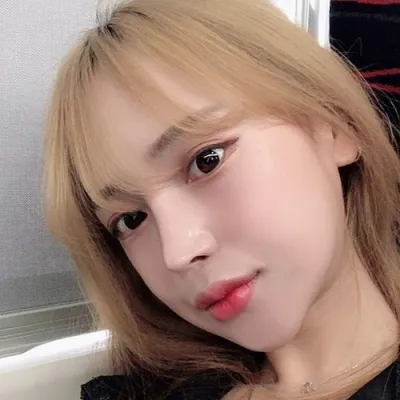 [鼻] 寿司大好き - 鼻筋、鼻先、骨切り、わし鼻修正