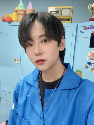 [男性] 食べ物 - 埋没法、眉毛挙上、目頭切開、デュアル切開、鼻再手術、小鼻縮小、ボトックス、唇フィラー