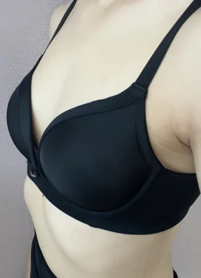 [豊胸] コンジュドゥルジュ - 胸