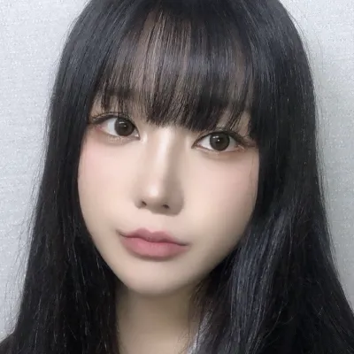 目と鼻の手術から3ヶ月、腫れがほとんど引いたみたいです（笑）